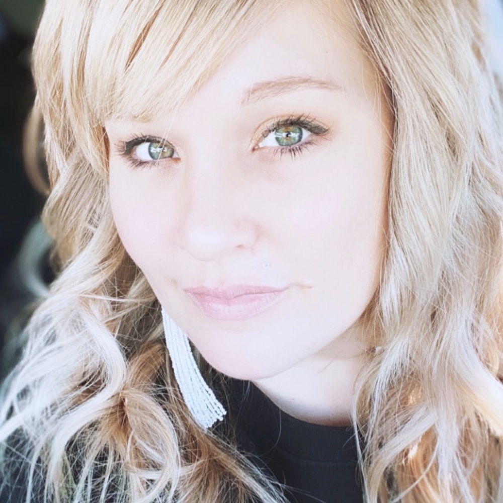 Meet your Posher, Chelsie